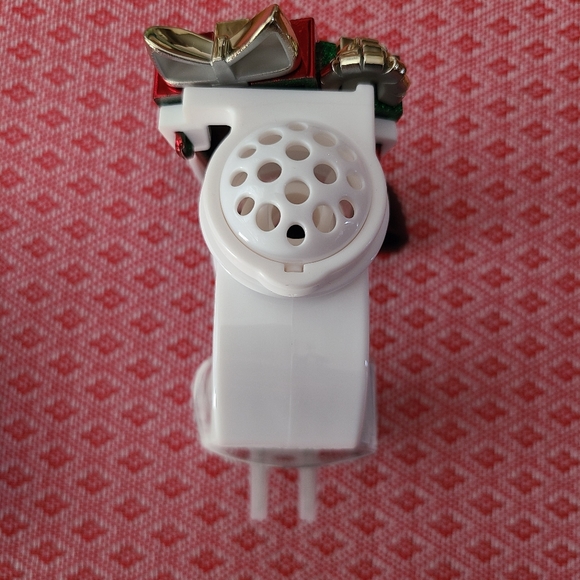 🛍BOGO 50%🎁NWT‼️ Bath & Body Works "Santa's Boot" Wallflowers Fragrance Plug In - Picture 8 of 16